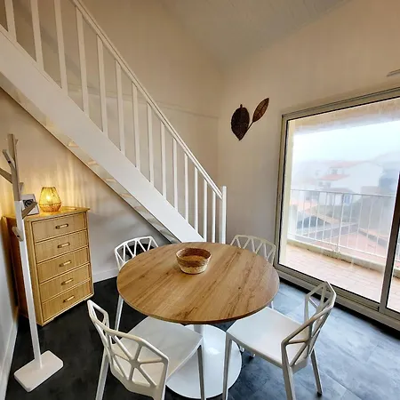Appartement Les Sables-d'Olonne, 1 pièce, 4 personnes - FR-1-92-577
